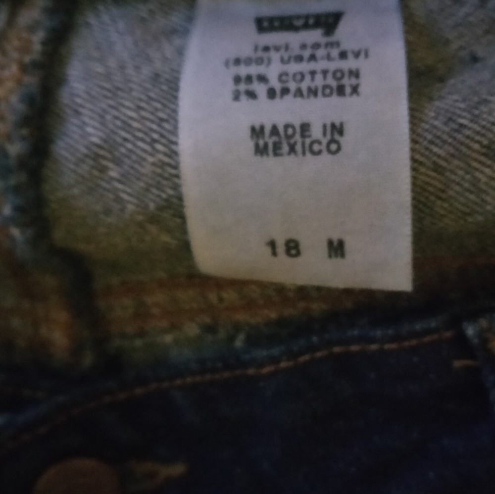 Levi's womens - Picture 3 of 3
